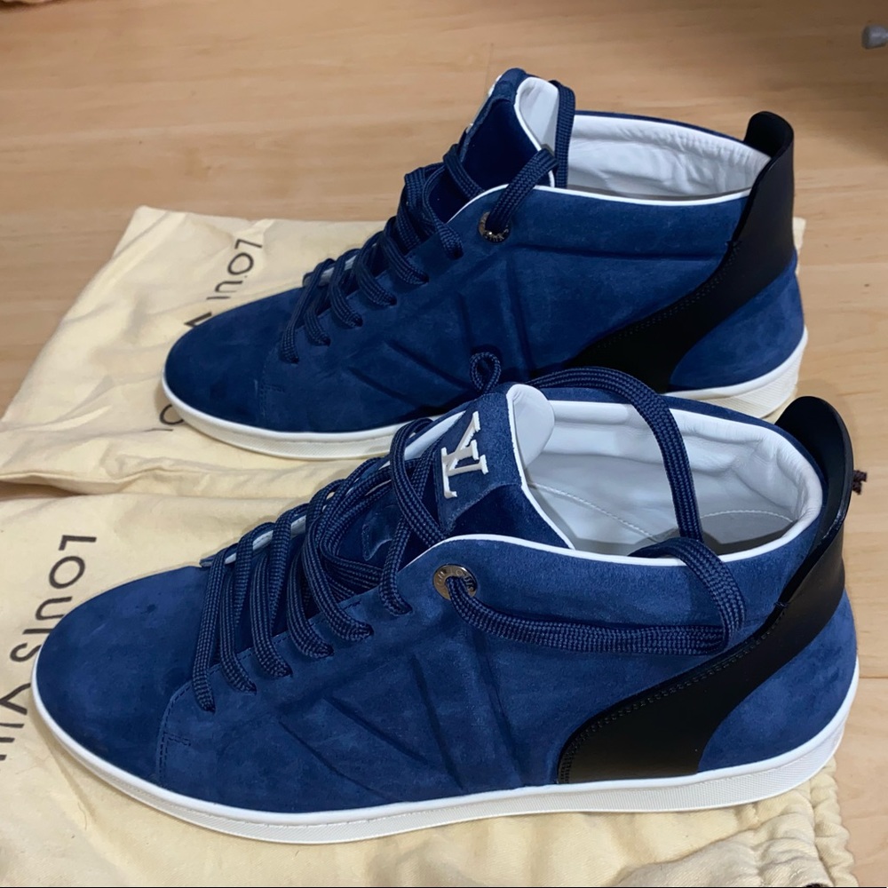 Lv sneakers